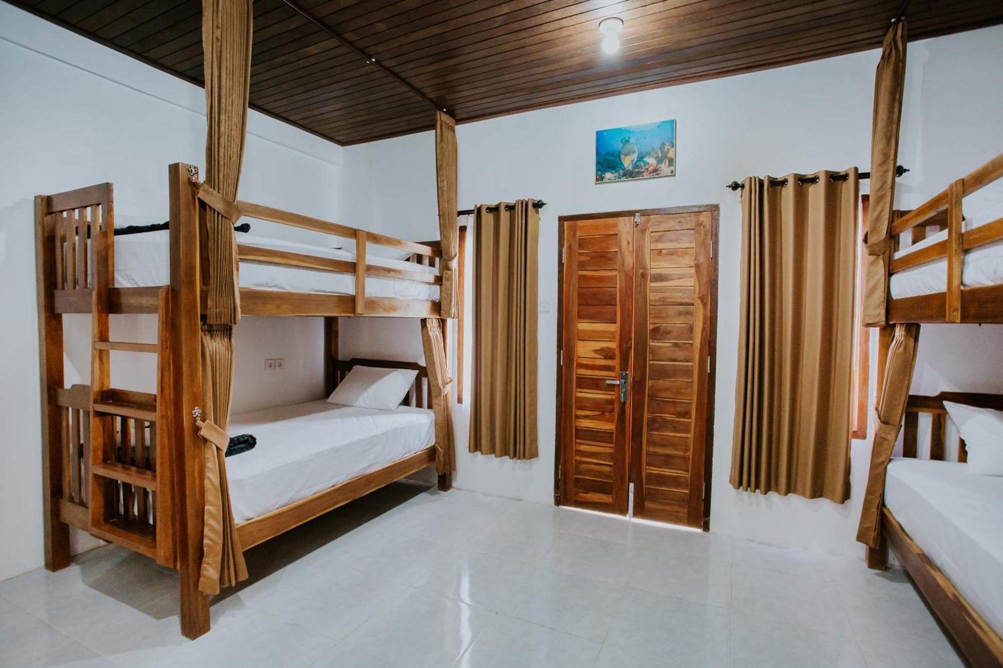 Garuda Hostel & Accomodation Nusa Penida Toyapakeh Eksteriør billede